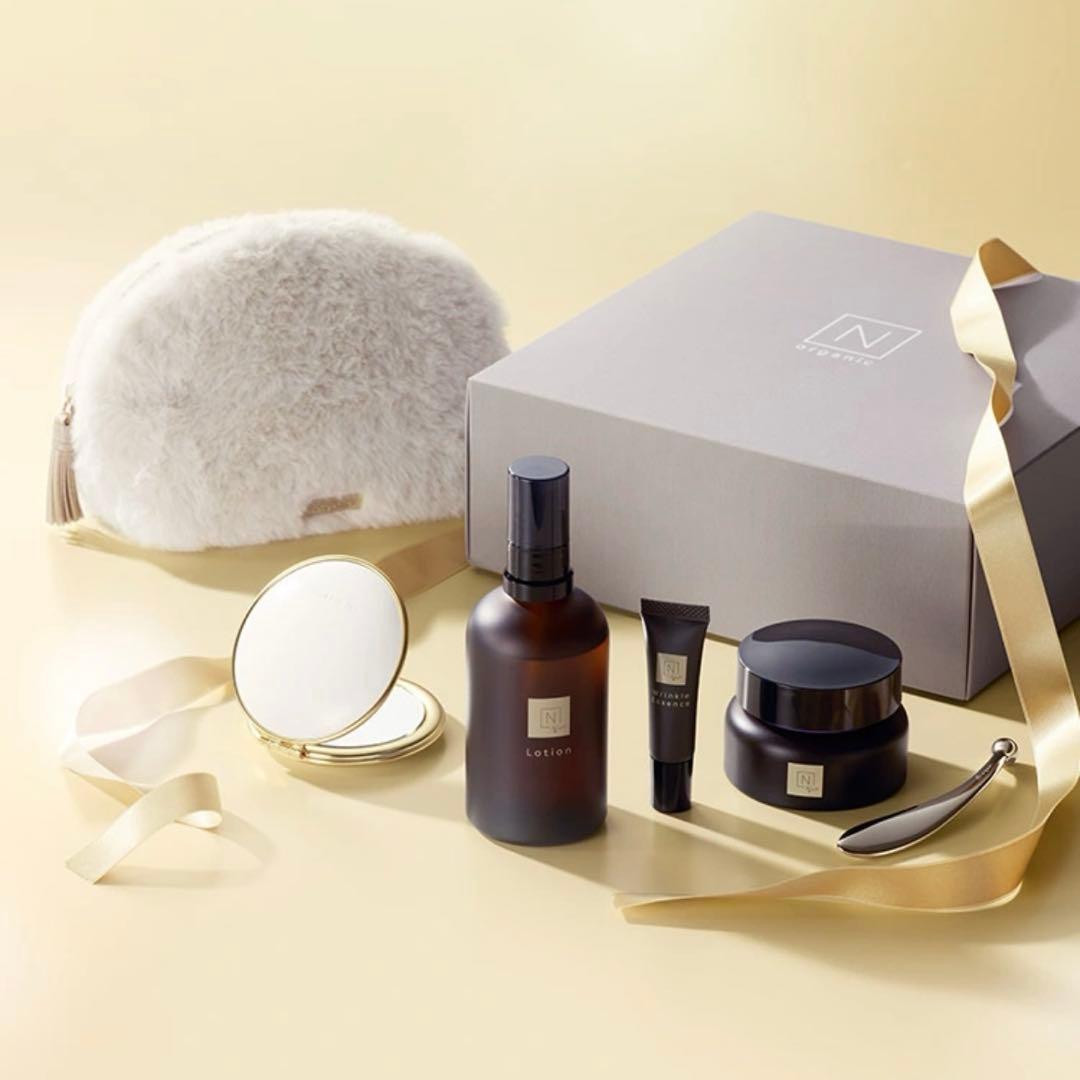 N organic 2025 ホリデーセットスキンケアセット新品未開封　即日発送
