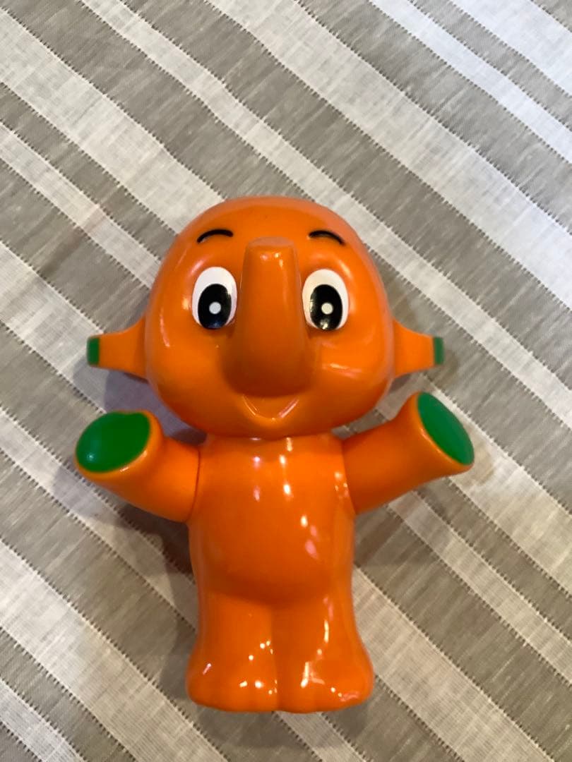 佐藤製薬　サトちゃん　フィギュア　貯金箱 サトちゃん ソフビ 人形 フィギュア 貯金箱 佐藤製薬 - メルカリ