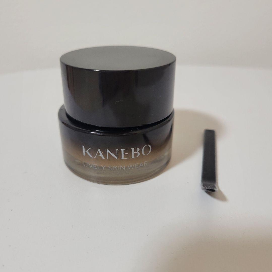 カネボウ ライブリースキンウェアⅡ　220