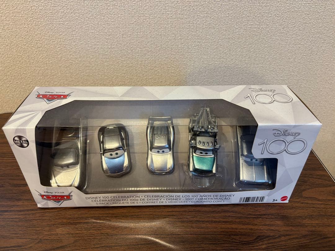 Disney 100 ピクサー　カーズ