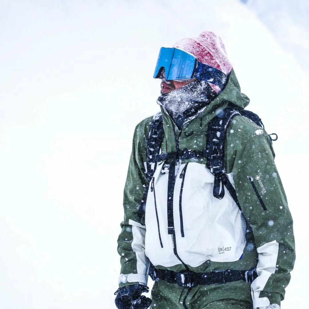 未使用 BURTON M AK457 GORE GD JK XS バートン