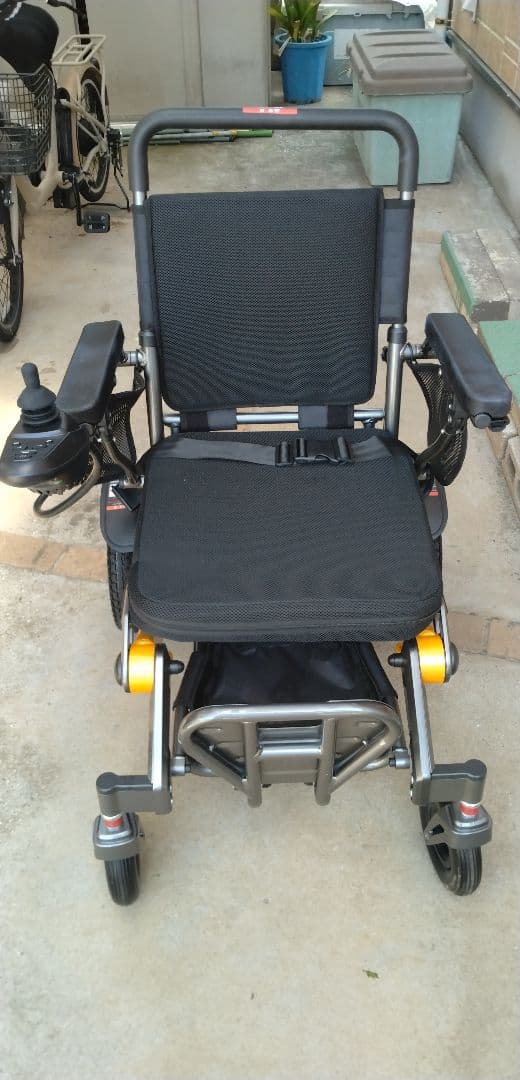 新品同様HAIGE 電動車椅子 折りたたみ可能