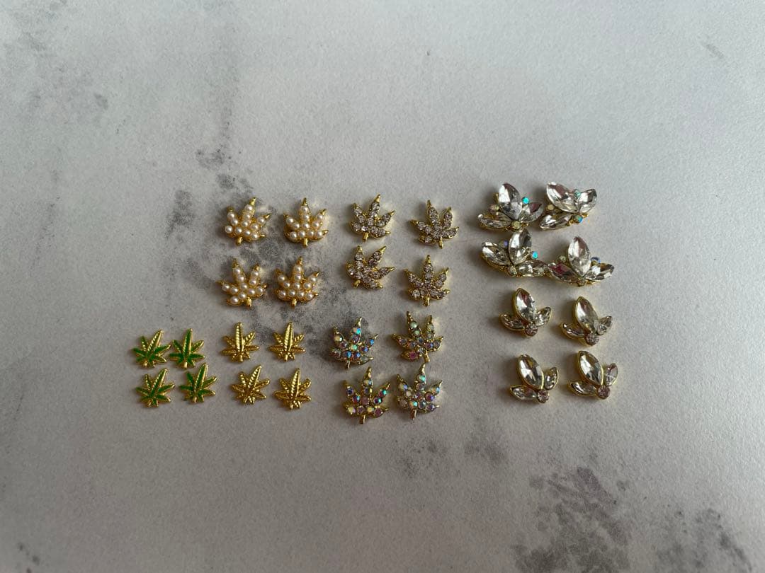 ネイルパーツ 7種類 28個