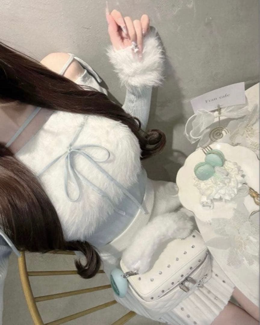 Lumignon Ribbon bust fluffy tops - メルカリ