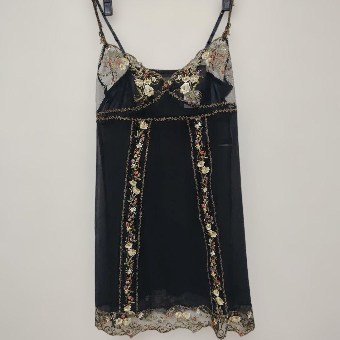 トレフル　花柄刺繍 シースルーキャミソール 黒85-85新品タグ付き