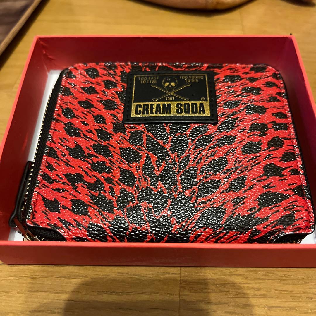 CREAM SODA レオパード柄 二つ折財布