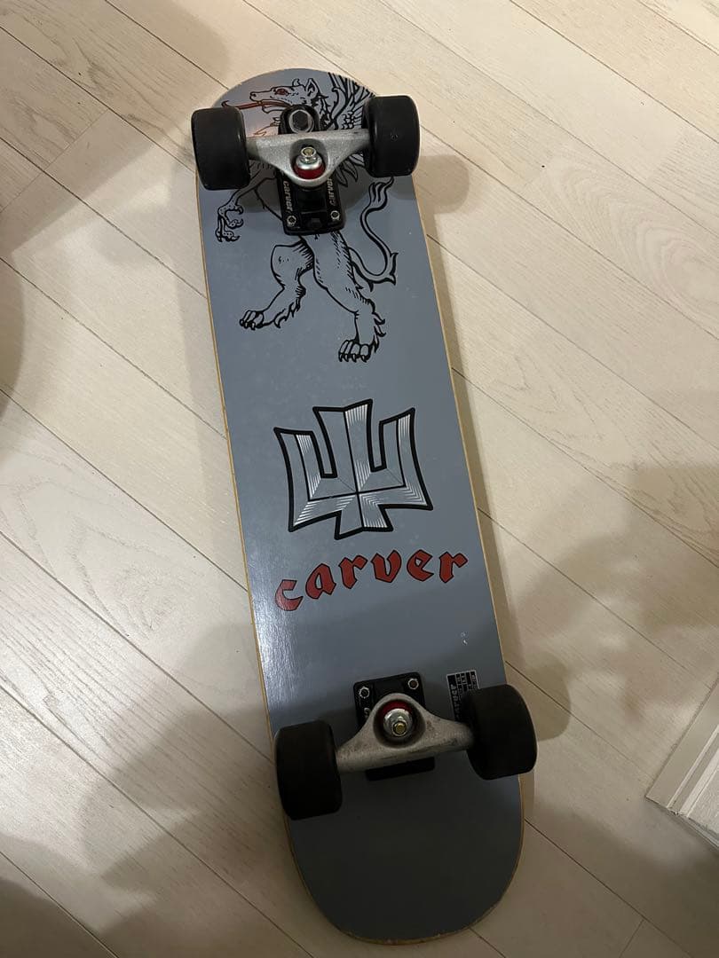 Carver スケートボード (グレー)
