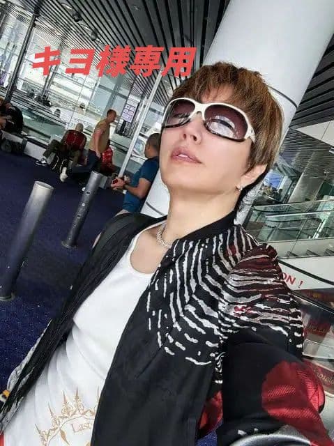 GACKT着用 EMPORIO ARMANI 指紋柄ボンバージャケット 52