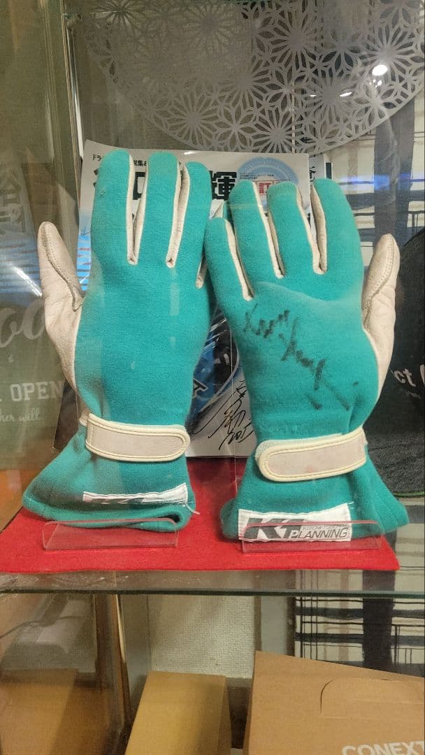 当時物！！ レーシンググローブ 土屋圭市サイン入り ドリキンDK - メルカリ
