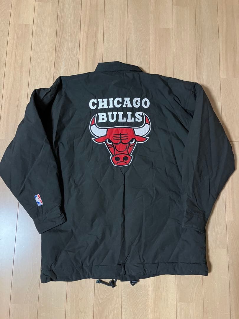 90s starter BULLS Korea製　リバーシブル　ジャケット Vintage 90s Starter Chicago Bulls Jacket Pullover Kangaroo Pocket