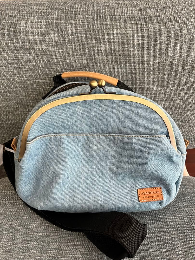 あやの小路 AYANOKOJI がま口ポシェット型ボディバッグ