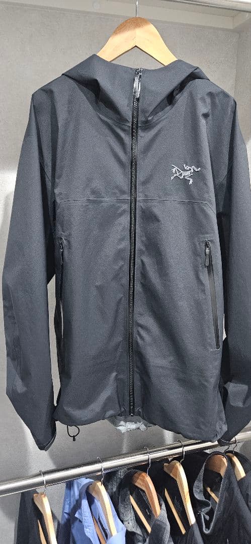 アークテリクス　ARC'TERYX　ベータジャケット　ブラック　M