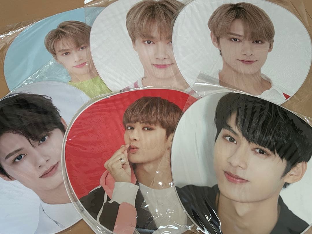 seventeen ジュン うちわ - メルカリ