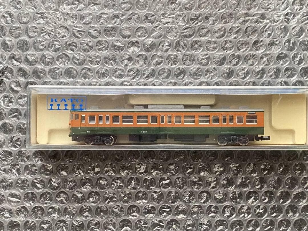 新品未使用　KATO 4051-1 クハ111-2100（湘南色）