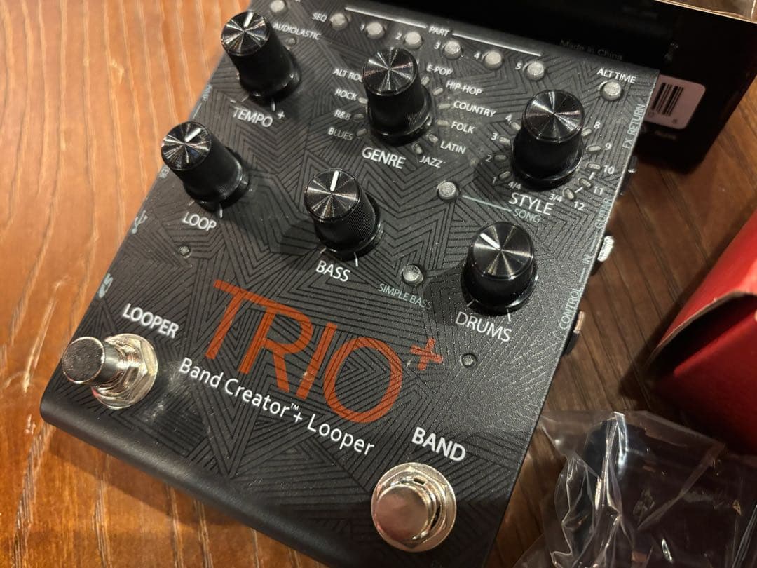 ギター DIGITECH - TRIO+ / Band Creator+ Looper DigiTech Trio+ Band Creator + Looper（FS3Xフットスイッチ付き