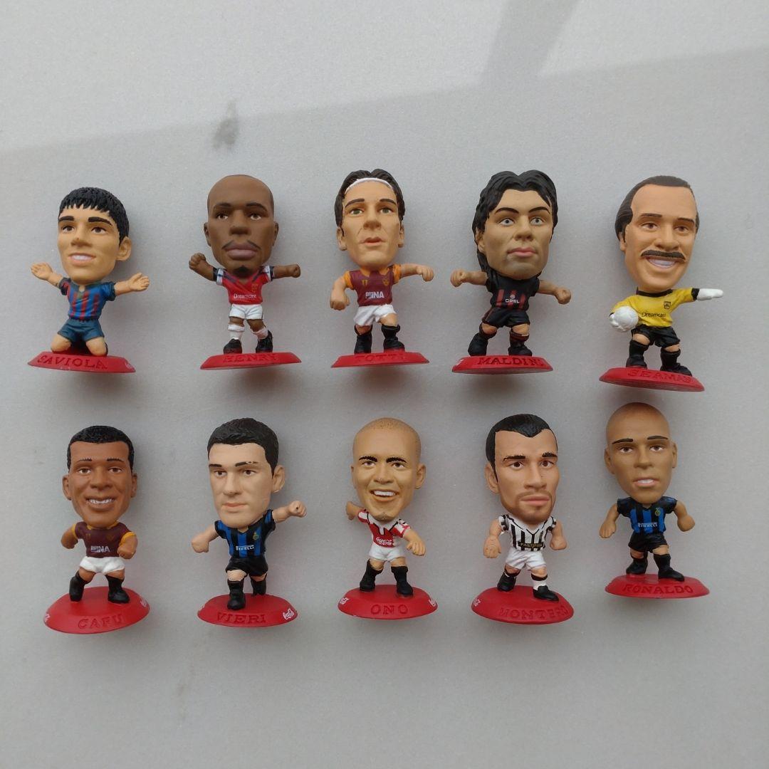 2002年ワールドカップ サッカー選手フィギュア - メルカリ