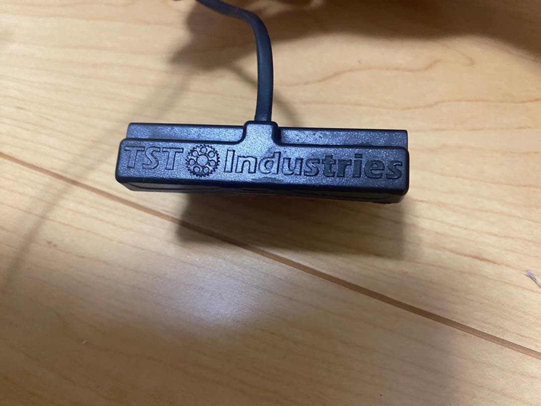 XSR900 TST Industries ウィンカー内蔵 スモークテールライト - メルカリ