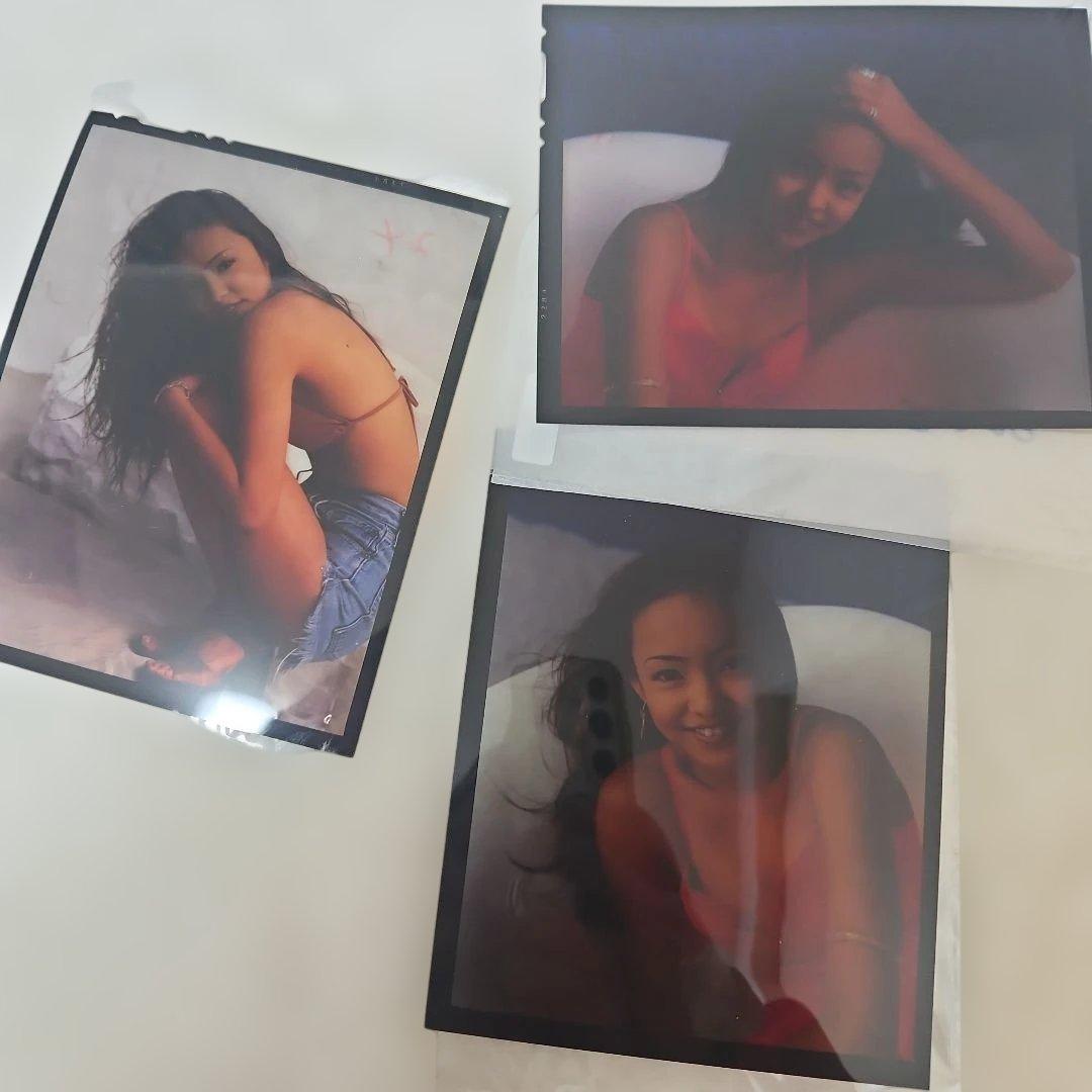 【貴重品】 安室奈美恵 宣材写真 フィルム 安室奈美恵が初めて「NYLON JAPAN」の表紙を飾った2005年2月号表紙