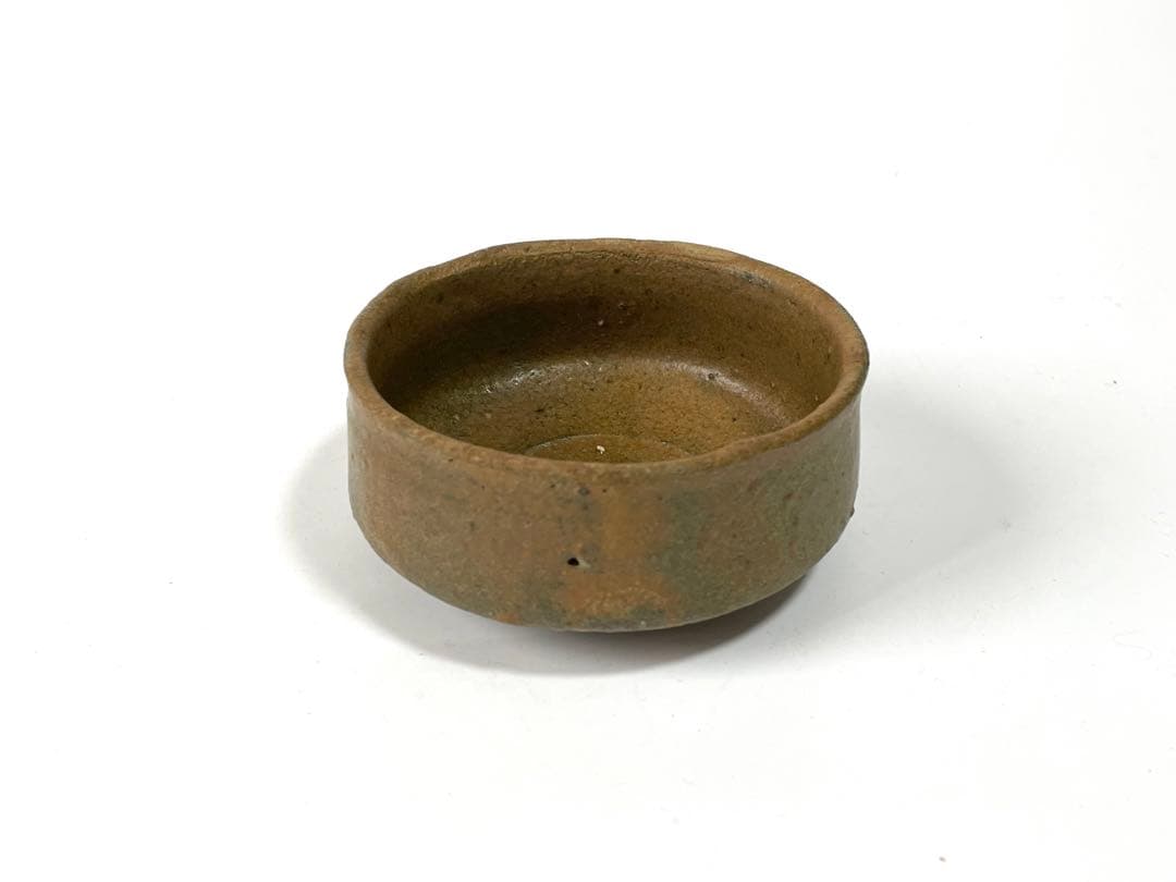 陶芸家　作家物　村山健太郎　黄唐津　盃　ぐい呑　酒器　酒盃　師　川上清美 陶芸家 作家物 村山健太郎 黄唐津 盃 ぐい呑 酒器 酒盃 師 川上清美