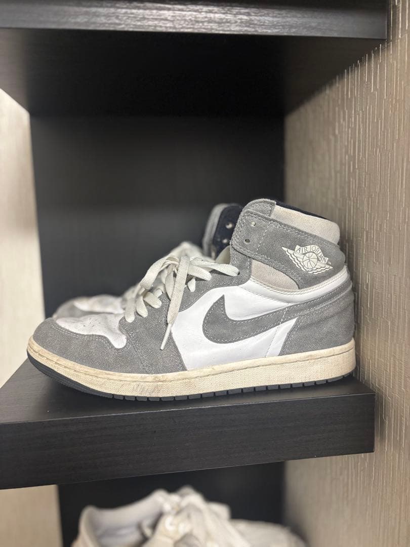 Nike Air Jordan 1 グレー/ホワイト