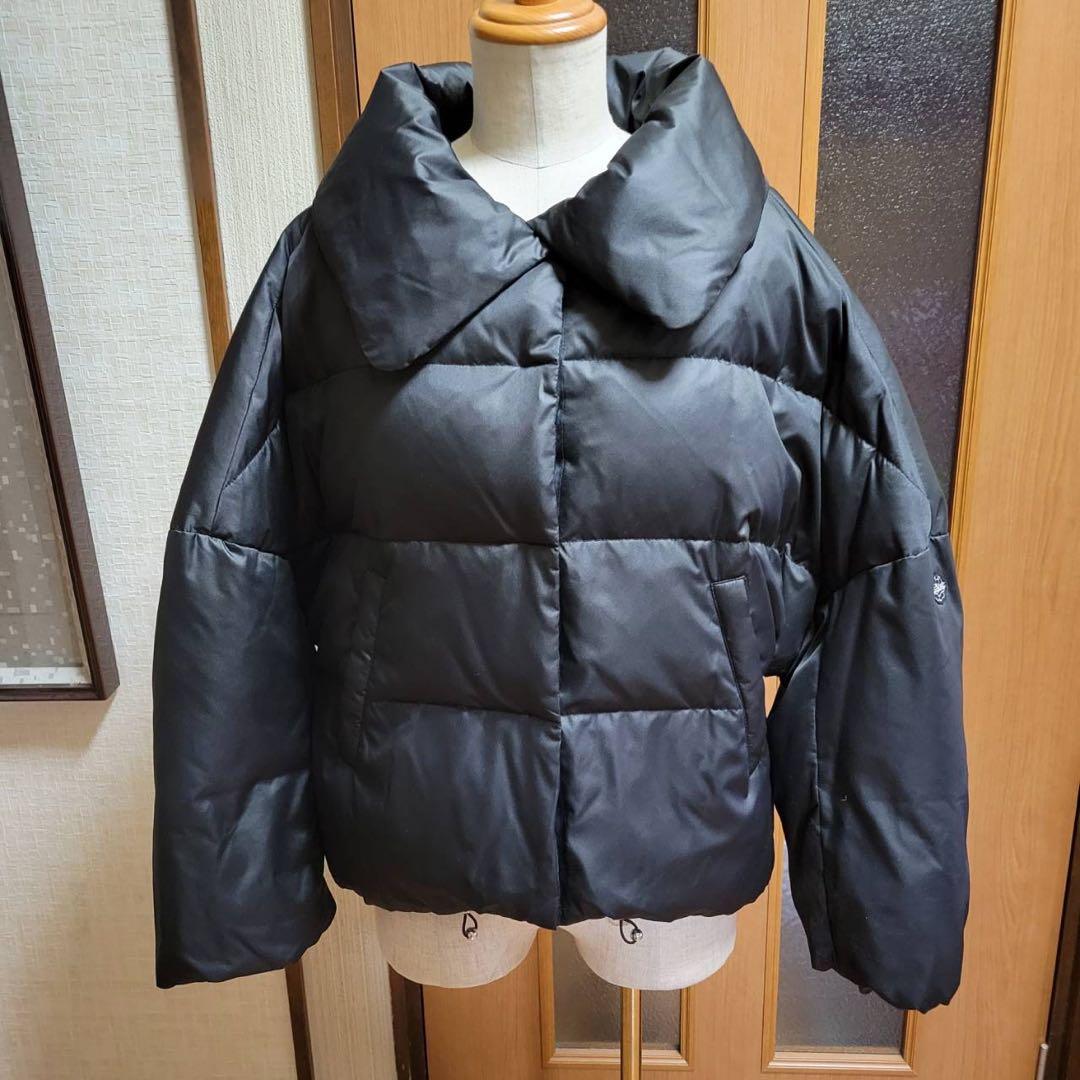 インゲボルグ ダウンジャケット