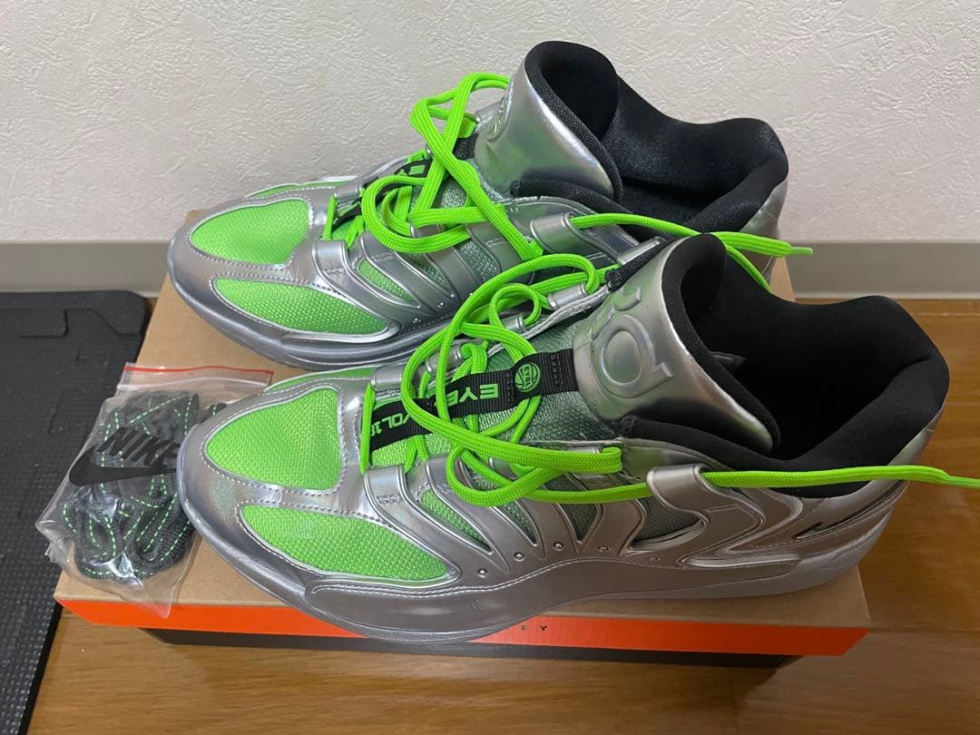 シューズ(男性用) KD18