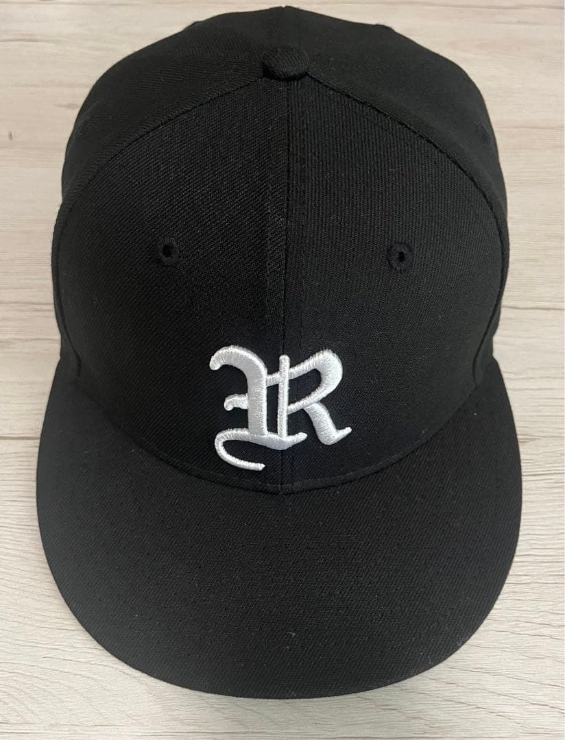 平野紫耀着用 NEW ERA×RIEHATA コラボ キャップ - メルカリ