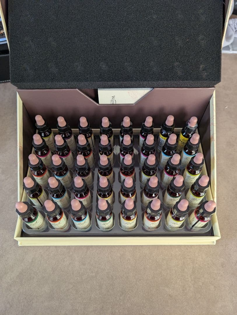 フラワーエッセンスフルセット３８本　Bach レスキューシリーズ２本合計40本