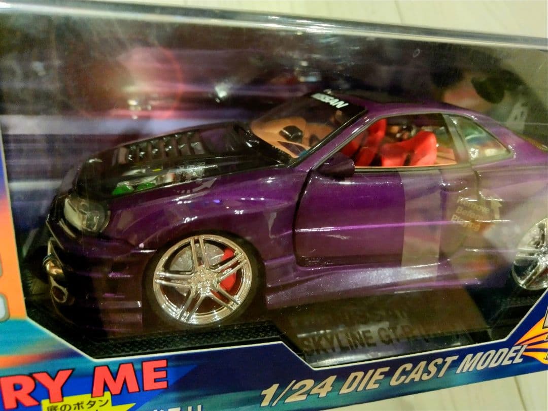 SKYLINE GT-R R34 1/24 ダイキャストモデ 光る模型 1/32 日産スカイライン GTR R34 JDM おもちゃの車モデルダイキャスト
