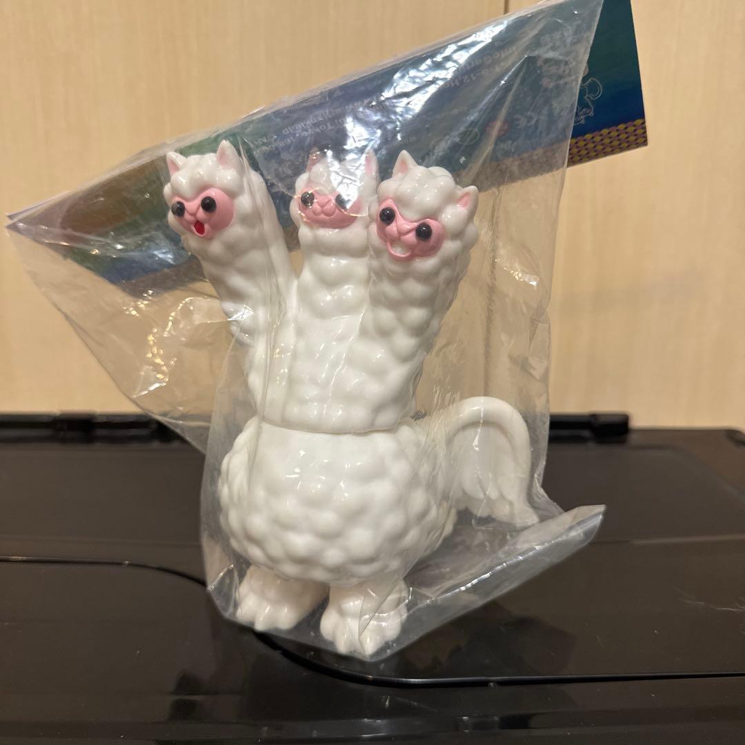 アートジャンキー　三頭獣王　キングパカラ　未開封