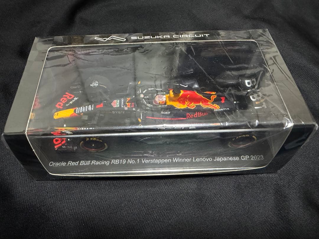 Spark 鈴鹿サーキット別注 マックス•フェルスタッペン　2023日本GP