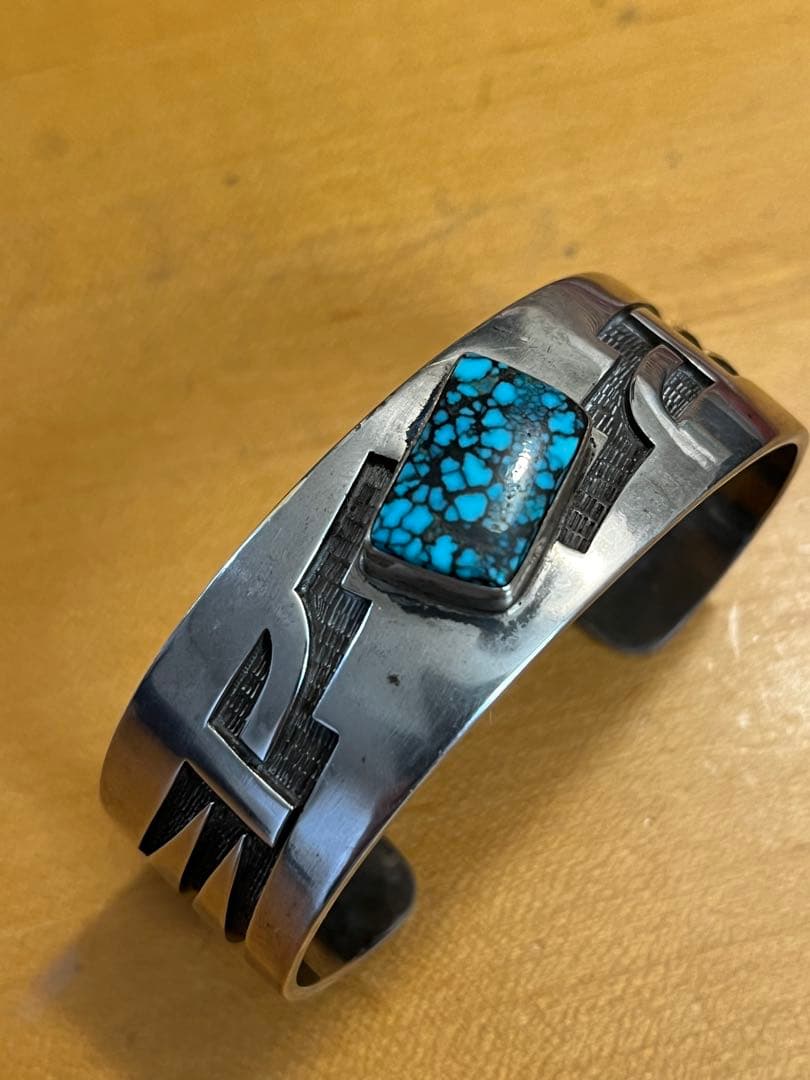 ウィリーアーチー タラハフテワ　Hopi ブレスレットインディアンジュエリー