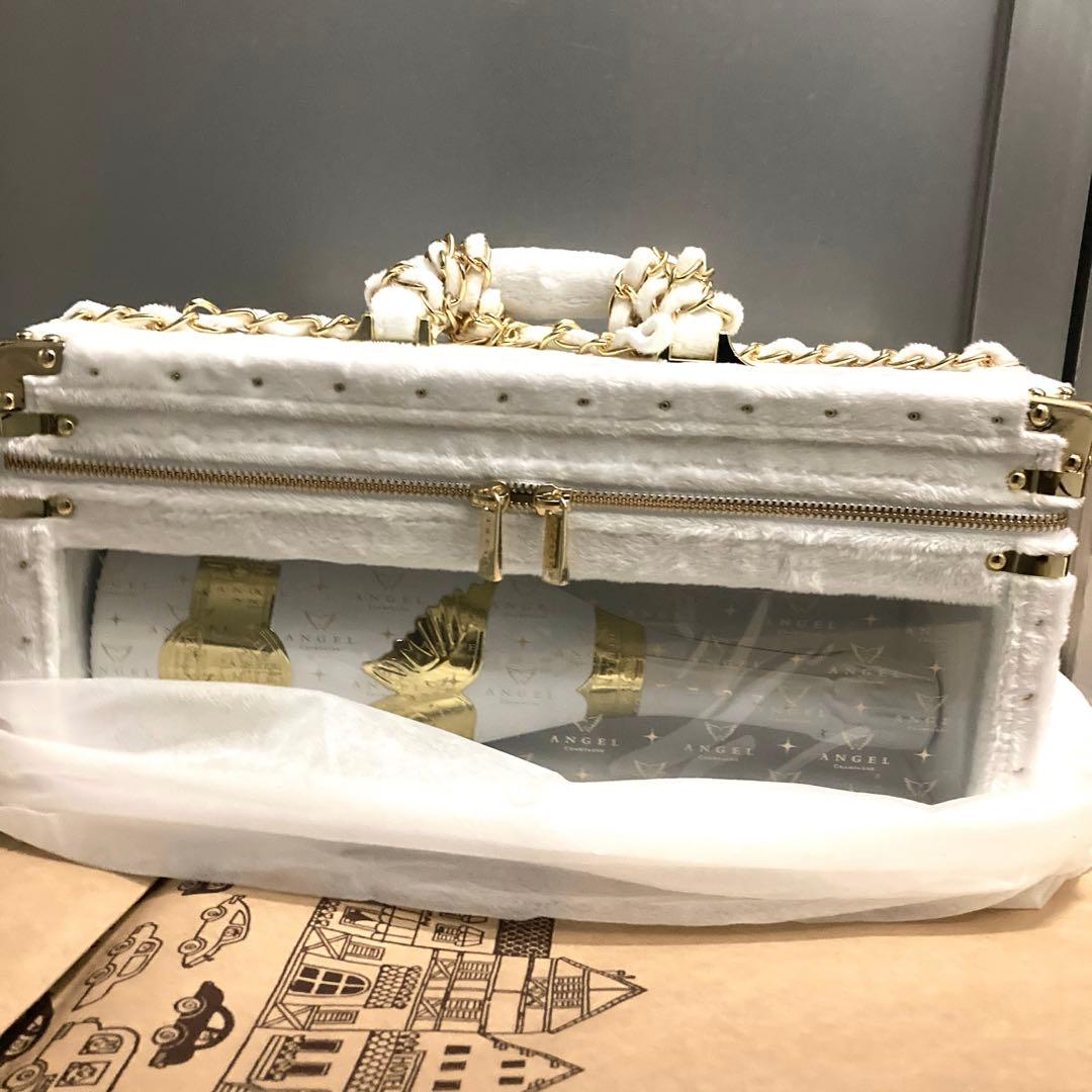 エンジェル シャンパン ホリデーエディション ファー ジップ ゴールド