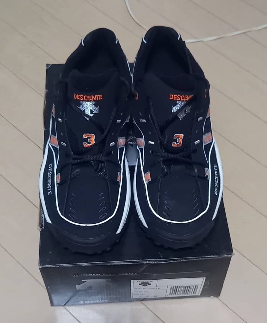 長嶋茂雄２０００足限定 DESCENTE スニーカー新品