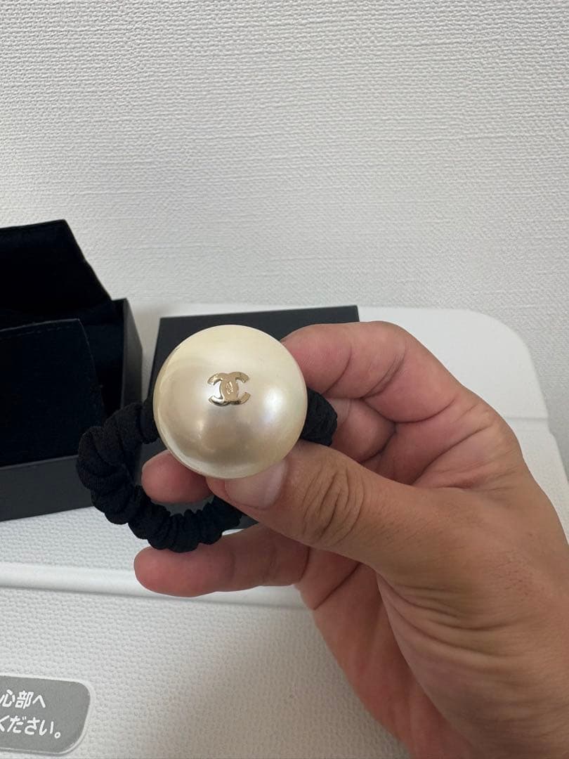 【未使用品】CHANEL シャネル パール CC ココマーク シュシュ