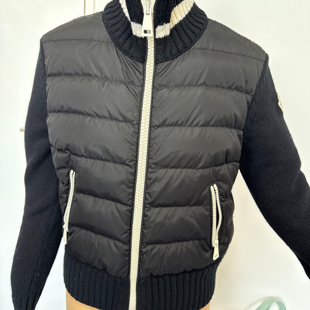 MONCLER ダウンジャケット ブラック　aaです