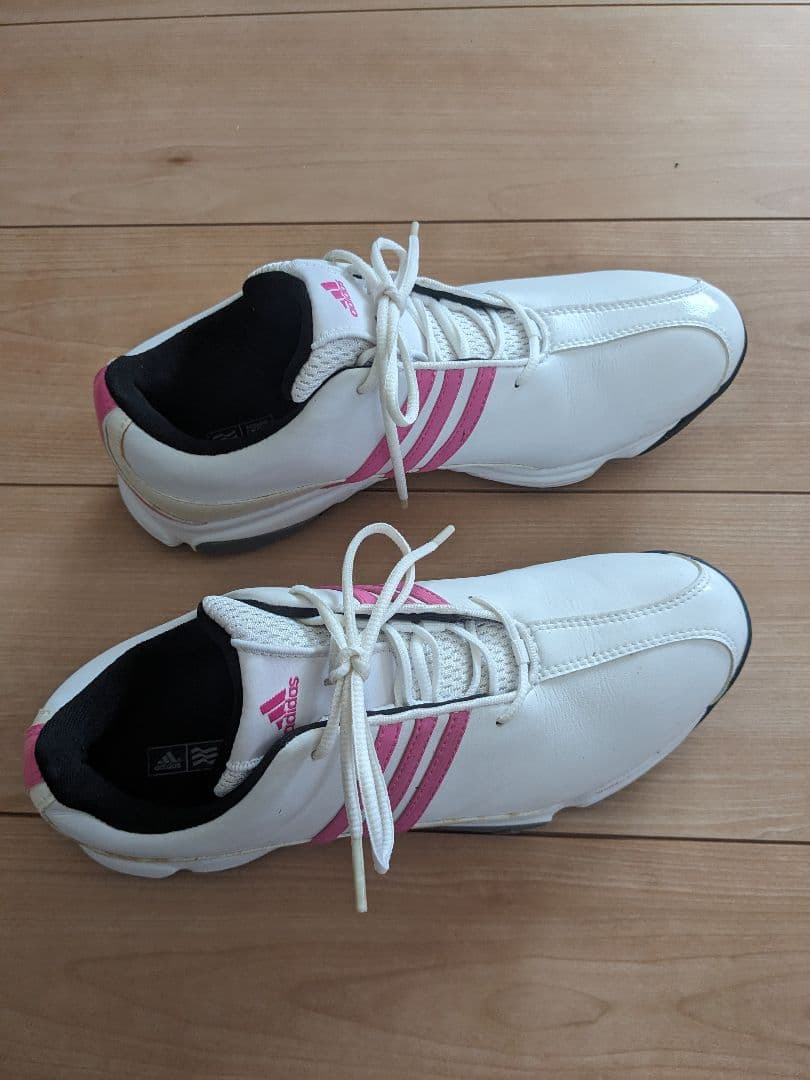 adidas ゴルフシューズ ホワイト/ピンク - メルカリ