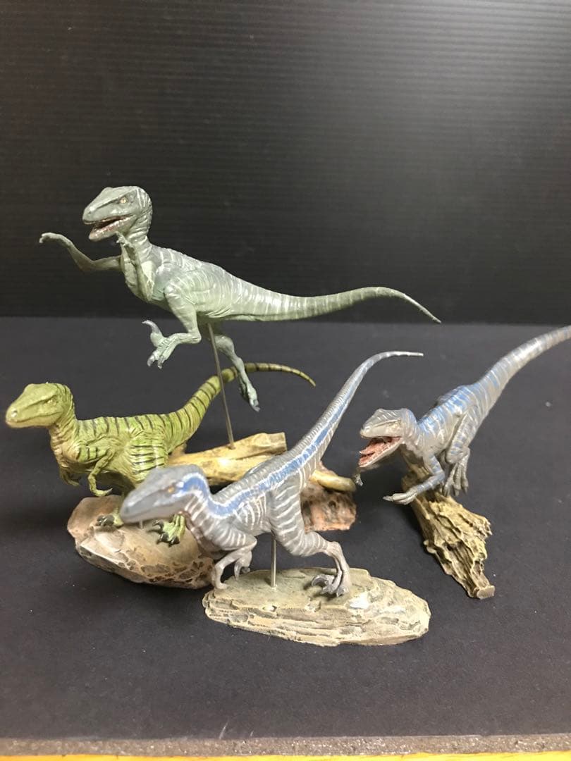 【本心楠改 1/35 ラプトル4姉妹 ver.カエサル】