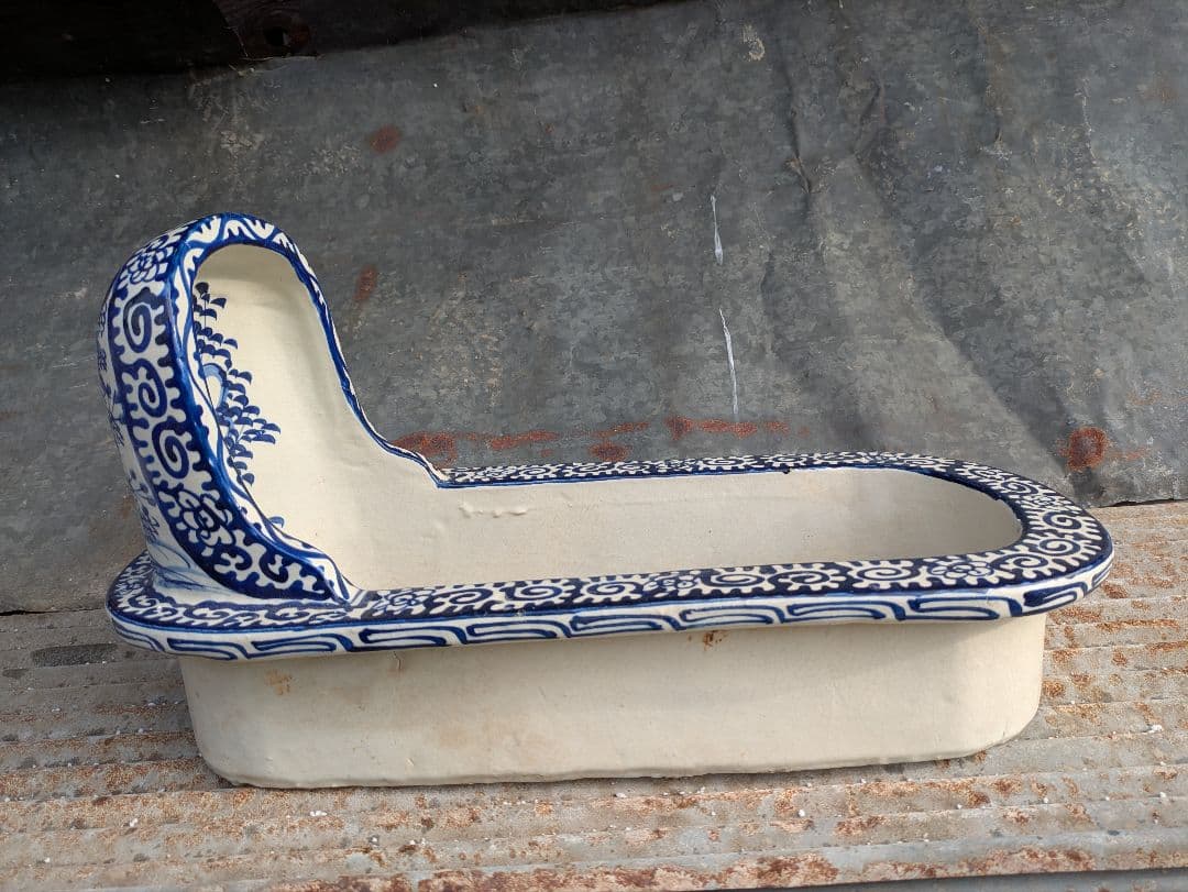 古便器　小便器　セット　青と白の花柄陶器　古道具　アンティーク　伊万里焼