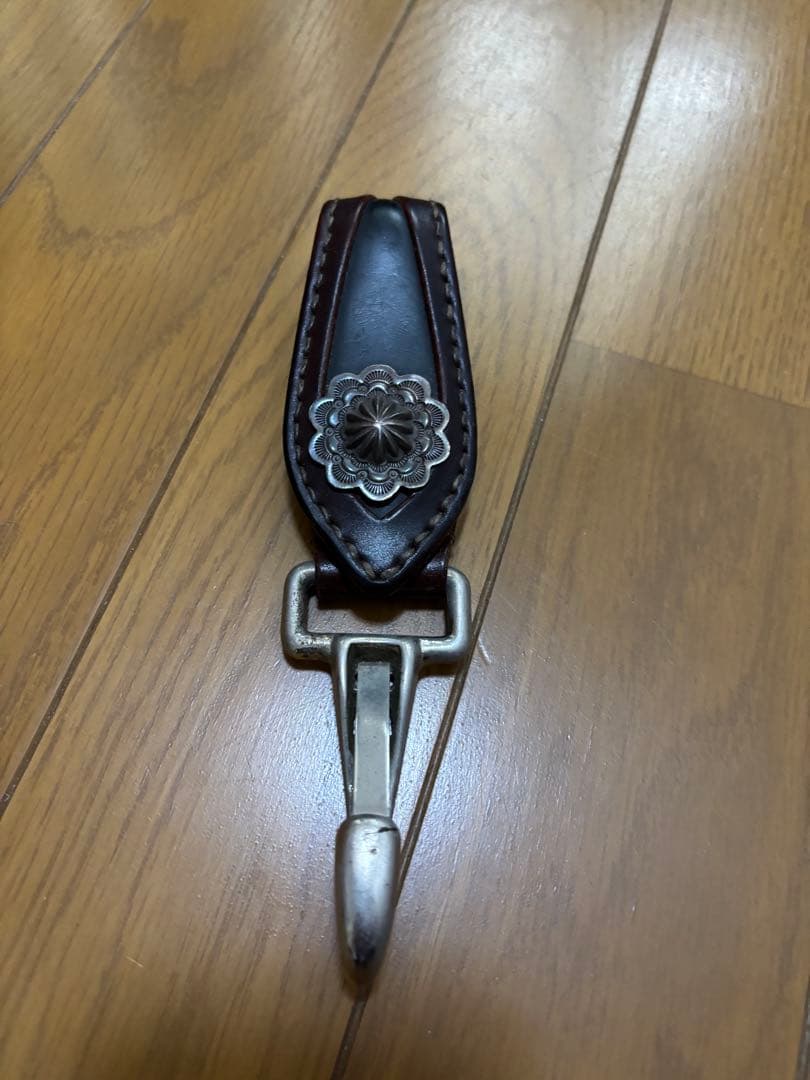 フラットヘッド　コードバン　キーホルダー