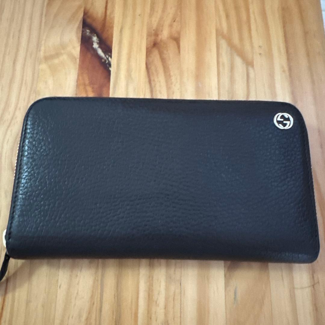 GUCCI ブラウンレザー 長財布