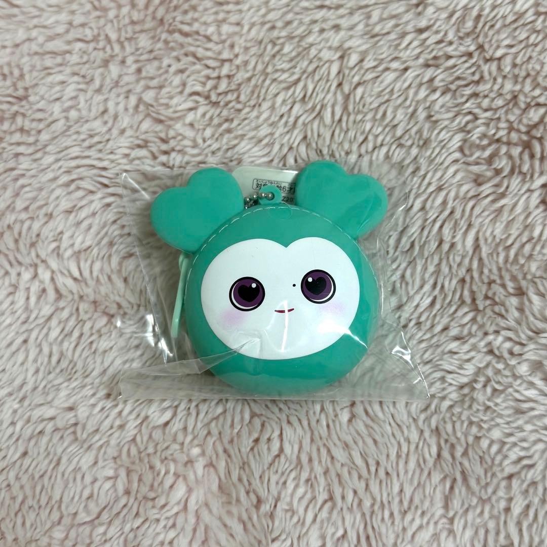 TWICE LOVELYS シリコンミニウォレット ミナ ミブリー - メルカリ