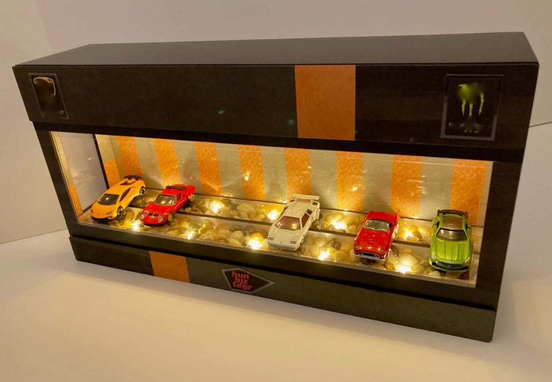 花崗岩、テラコッタ＆ストーン・ディスプレーBOX / スタイリッシュジオラマ 1/64展示21台可・チーク＆白木・3層ディスプレーBOX・スタイリッシュ