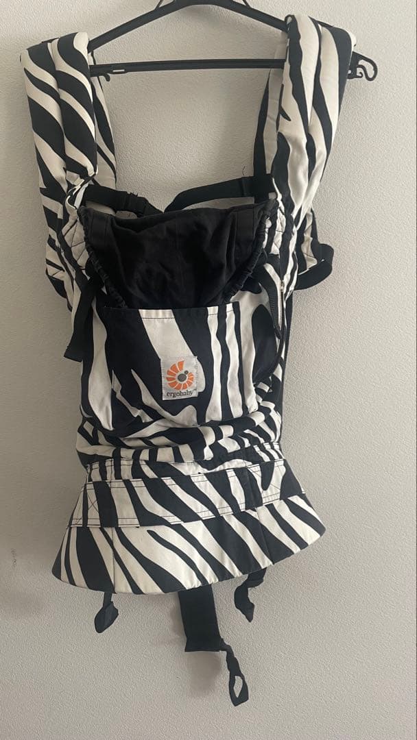 エルゴベビー ergoゼブラ柄抱っこ紐