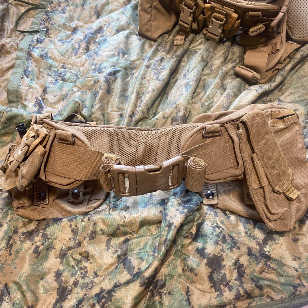 米軍実物　米軍放出品　Sサイズ　海兵隊　USMC コヨーテブラウン　ベルト
