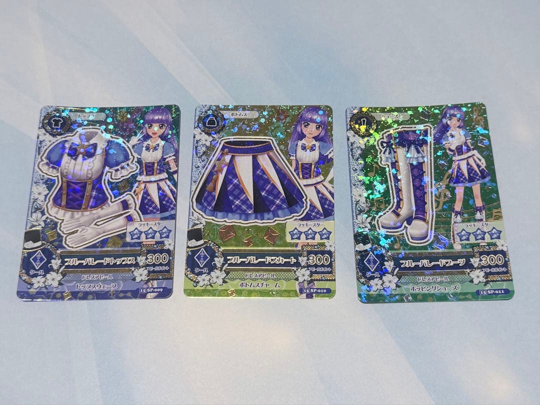 アイカツ カード ブルーパレードコーデ 氷上スミレ - メルカリ