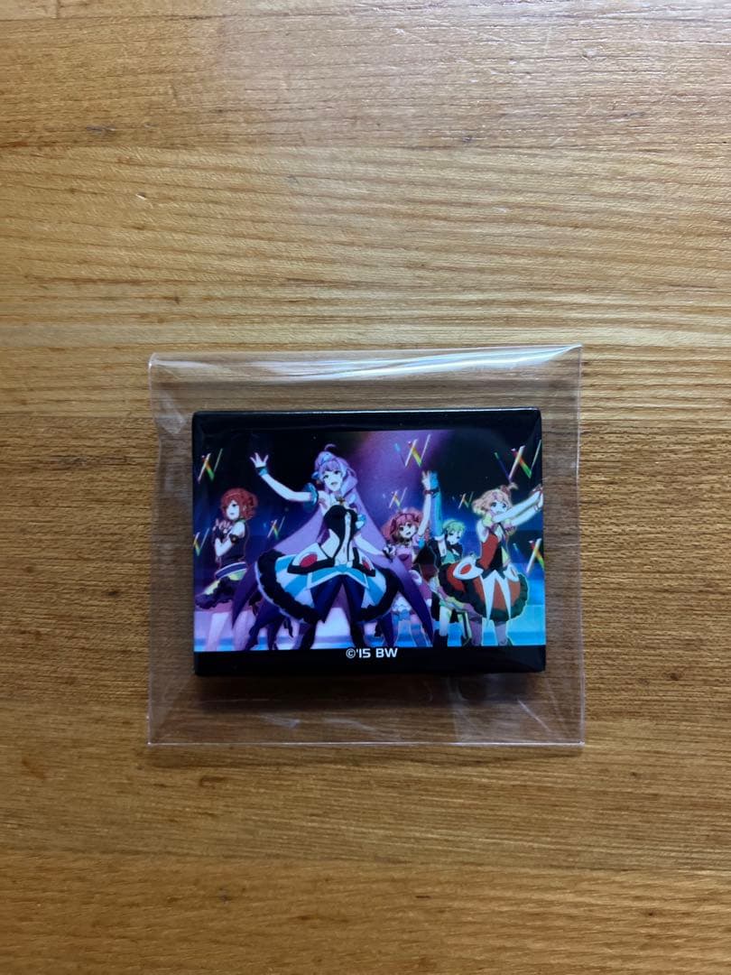 マクロスΔ ワルキューレ スクエア缶バッジ - メルカリ