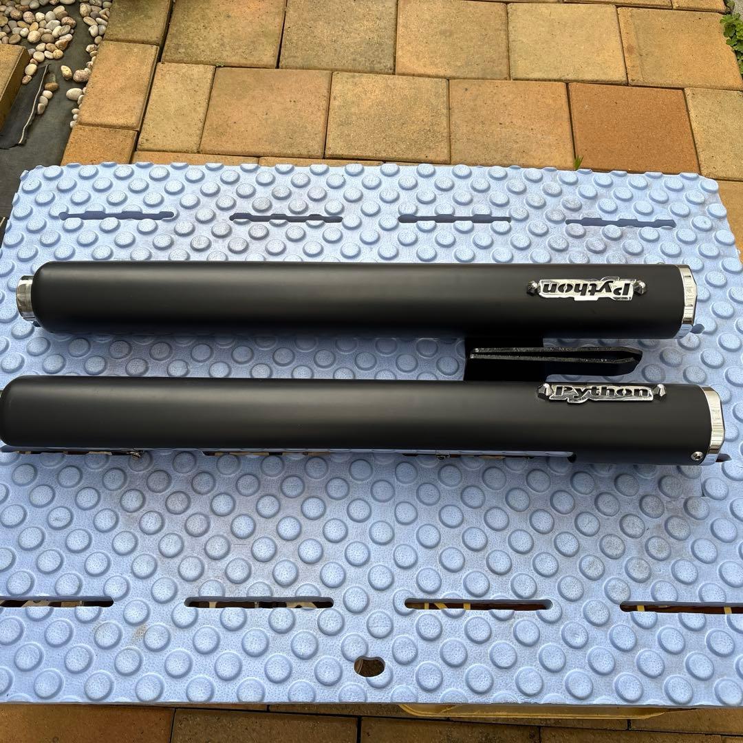 Python ハーレーツーリン　マフラー ブラック　2007年FLTRに装着分