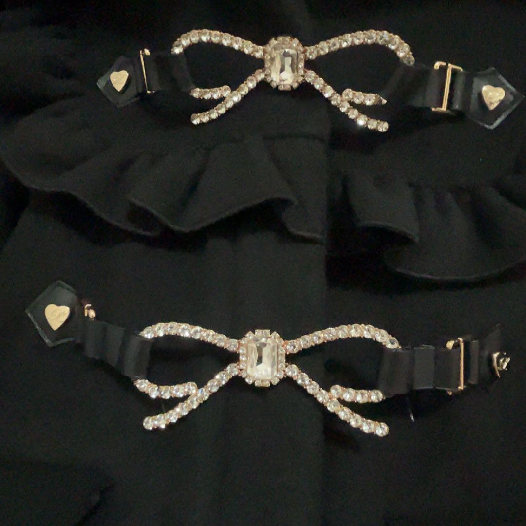 リズリサ ビジューリボンショートフードコート ブラック - メルカリ