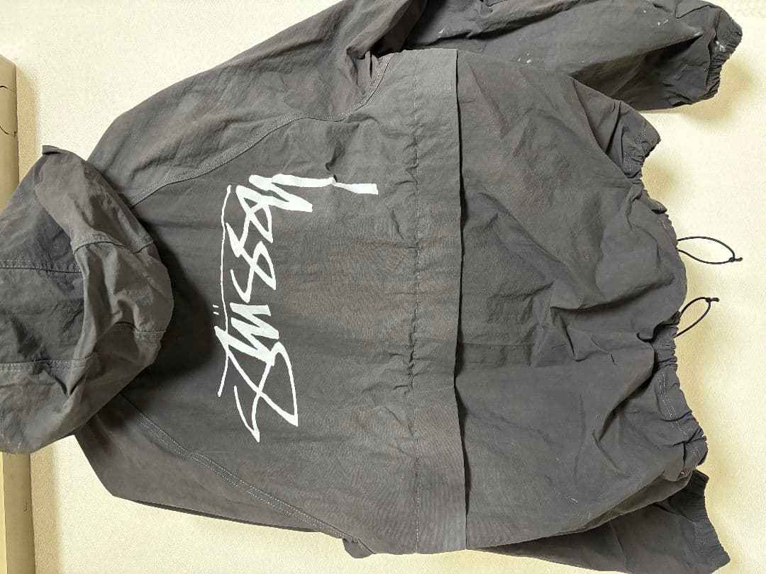 Stussy ブラック ナイロンジャケット L